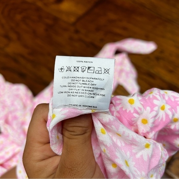 Faithfull the brand bisset floral print wrap top - Picture 8 of 8